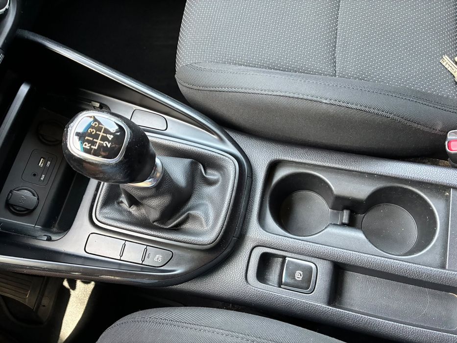 Kia carens - 7 lugares - Diesel