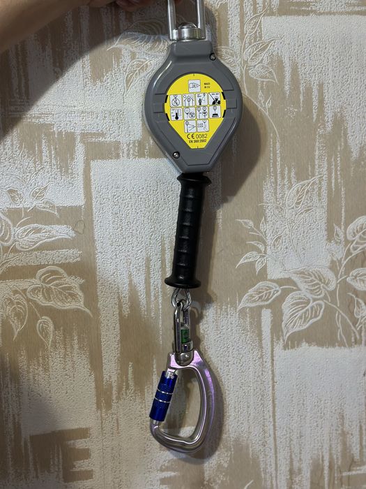 Страховочное устройство PROTEKT