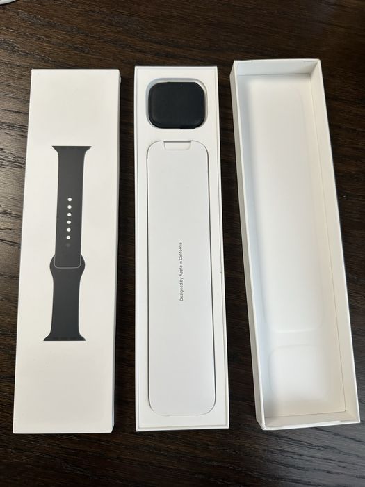 Годинник Apple Watch 7 серія 45 мм оригінал б/у