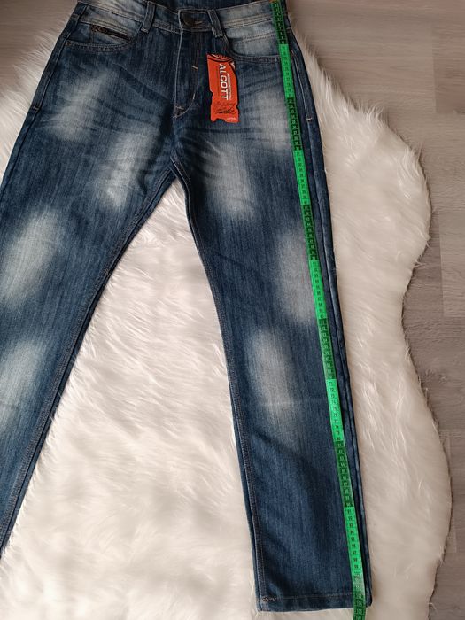 Джинси Alcott,Італія.