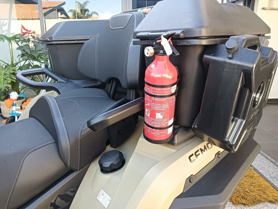 Moto 4 - CF Moto 1000 Overland