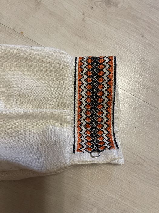 Чоловіча вишиванка