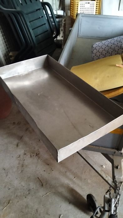 Aparadeira de inox 90 por 46