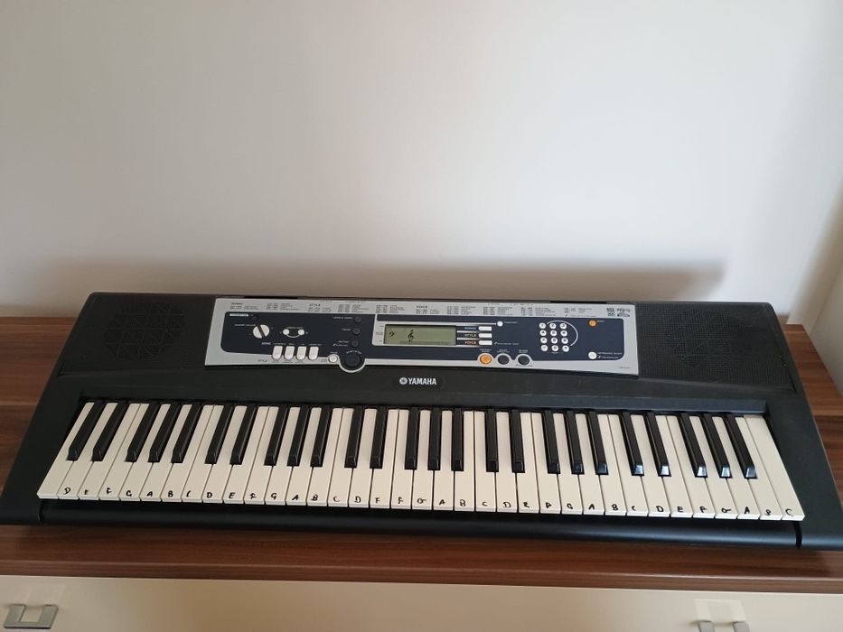 Keyboard YPT-210