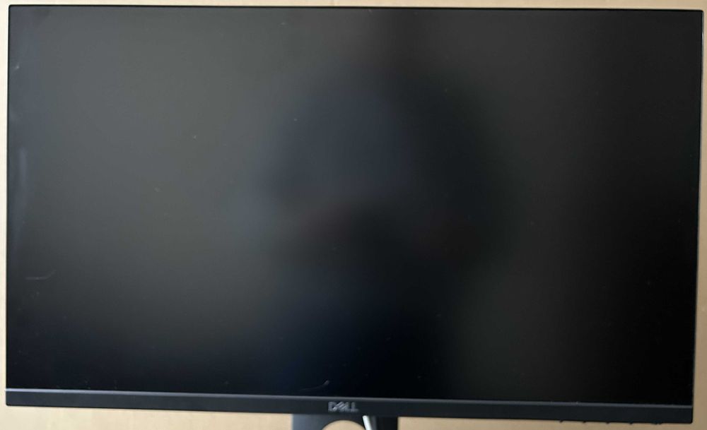 Monitor Dell 24" model: P2419H, FHD, 1920x1080 LED IPS, PIVOT