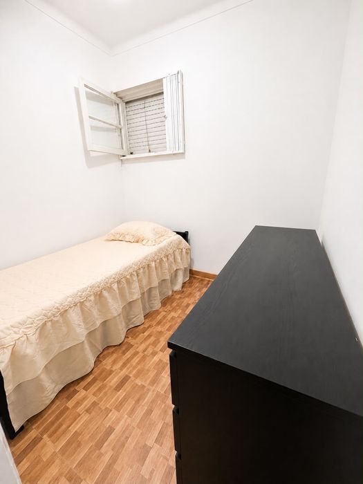 Arrendo quarto em Valadares