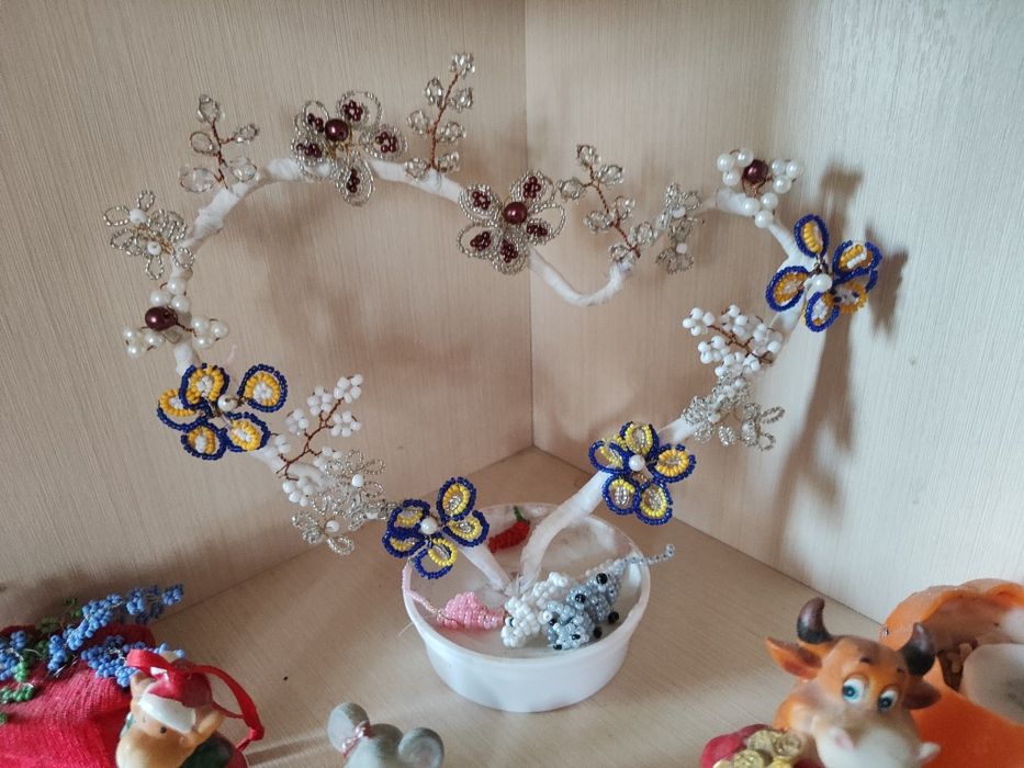 Композиции из бисера