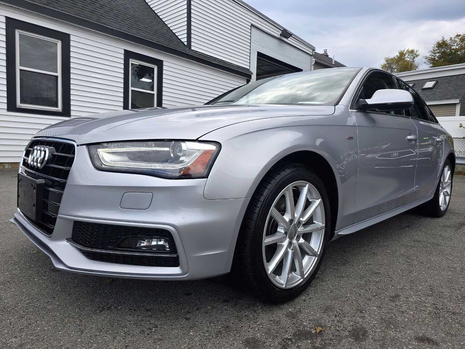 Audi A4      2015