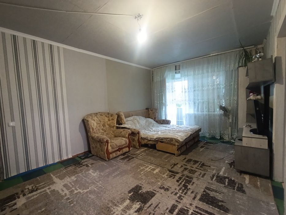 Продам 3 х кімн.квартиру ,смт Аули