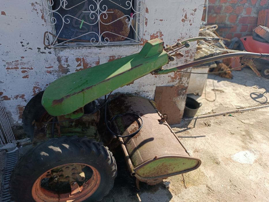 Motocultivador agria 3800 avariado