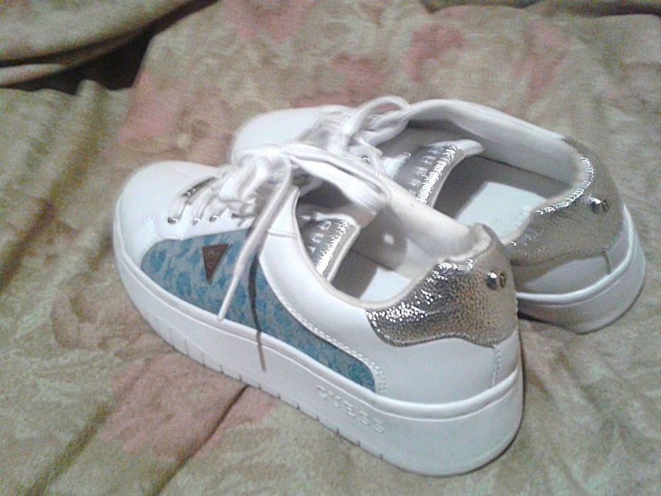 Sneakersy damskie GUESS rozm. 39
