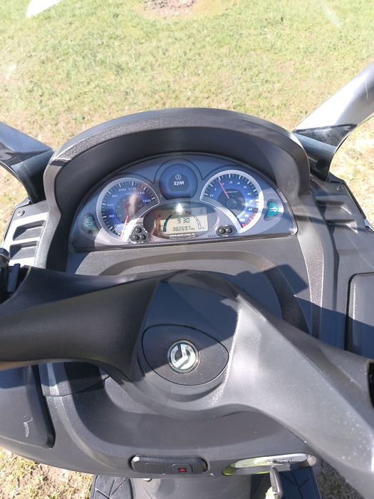 Skuter Sym 125cm3 super stan .