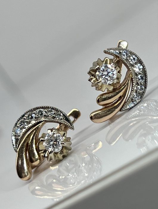 Золотые серьги с бриллиантами СССР,Золоті сережки  з діамантами