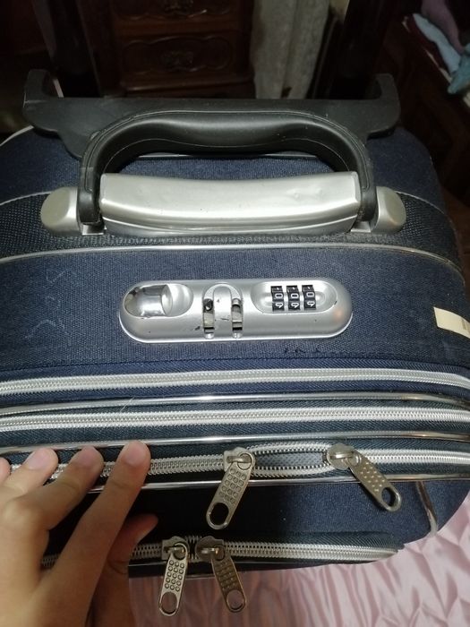 Mala de viagem espaçosa