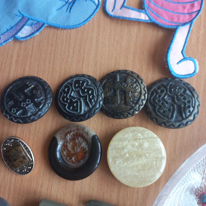 Продам мереживо СРСР, нашивки (наліпки) Дісней. Гудзики на різний смак