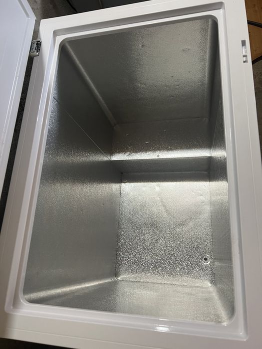 Морозильная камера Hisense