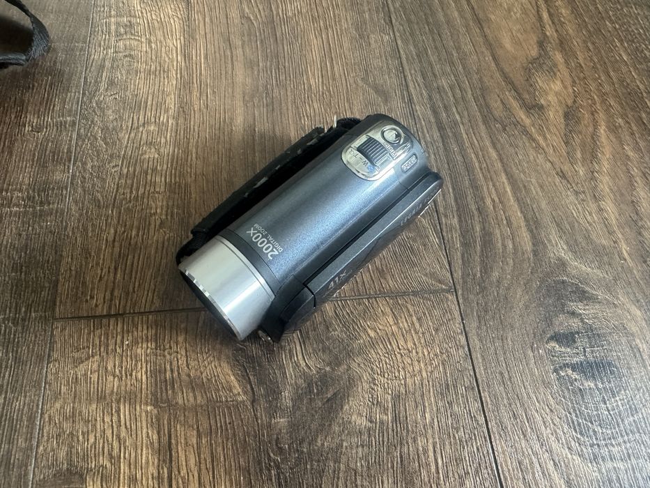 Камера canon legria  FS 200
