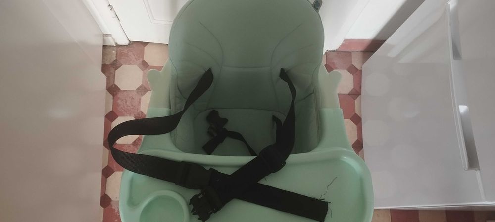 Cadeira de refeição bebé até aos 3 anos (portátil)