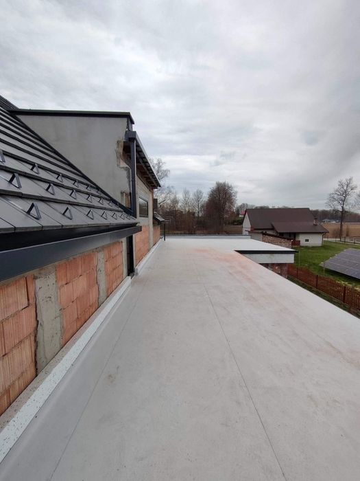 Dachy  dach plaski ,tarasy , balkony , hydroizolacyjne  , membrana Pvc