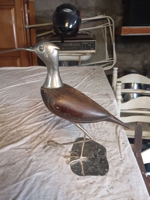 Vendo esta peça muita bonita bom estado