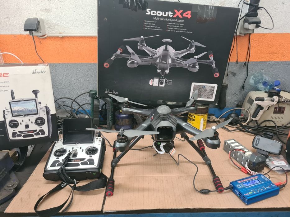 Drone scout x4 quadcopter