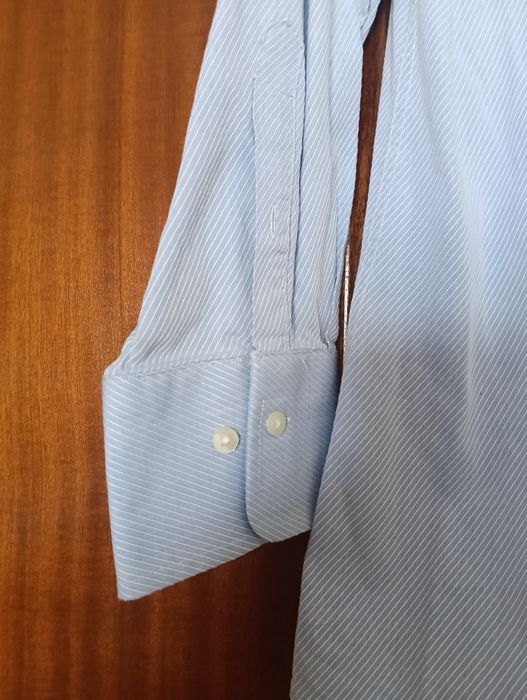 Camisa em azul claro da Sacoor