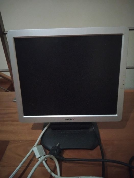 Monitor antigo emprex