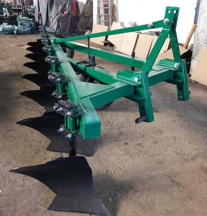 Плуг ПЛН 3-35   (2-35)  з предплужниками