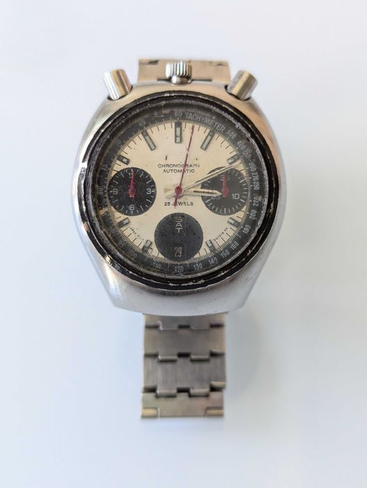 Citizen 8110 Bullhead 23 Jewels - Chronograph automatic (anos 70)