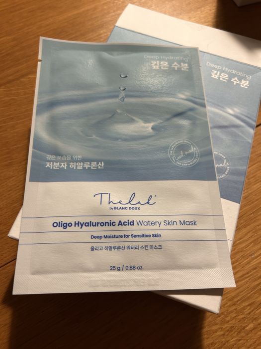 9 masks / hydrating masks with hyaluronic acid