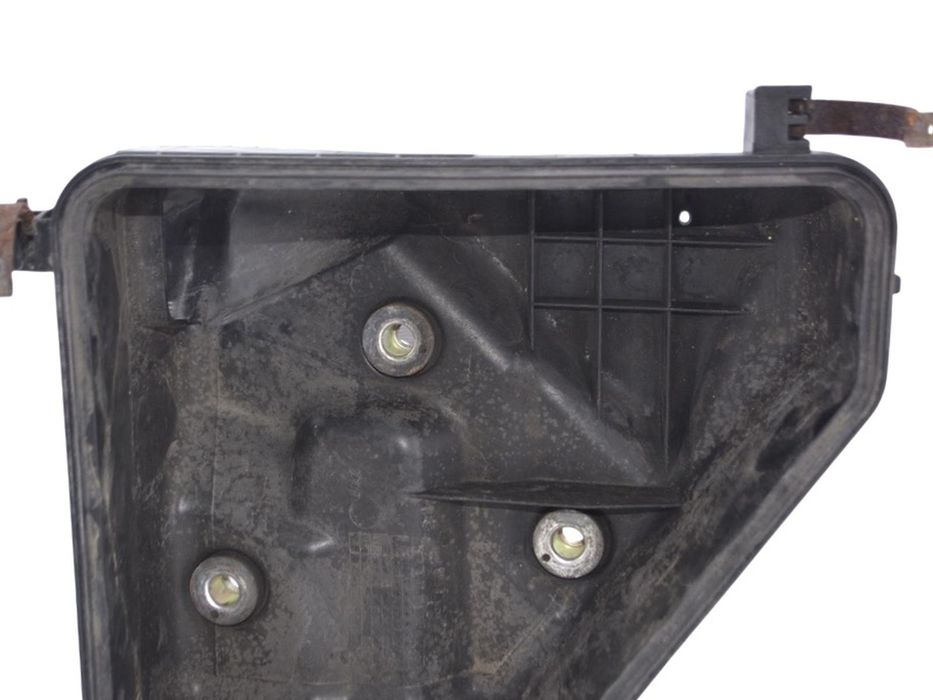 Корпус повітряного фільтра нижній TOYOTA AVENSIS T27 2012-2015 17701-0