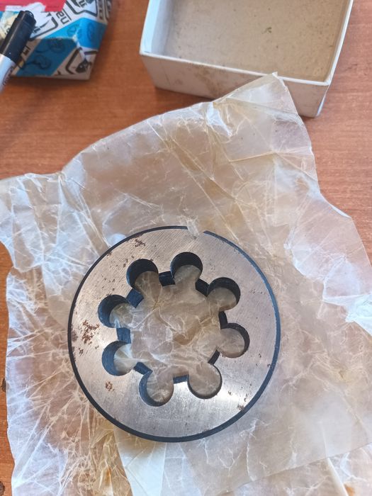 Narzynka G1 3/8 Narex Super jakość