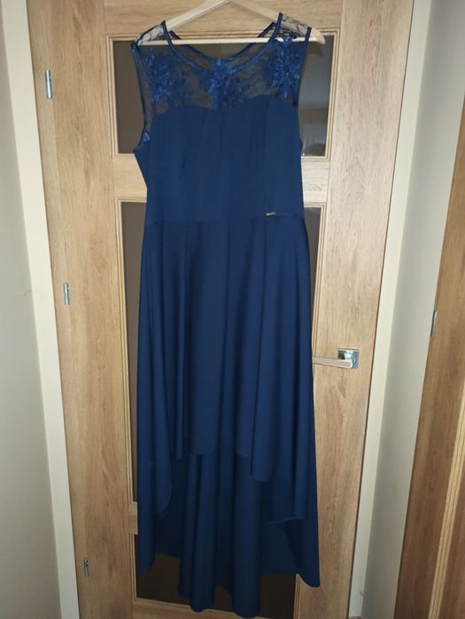 Efektowna suknia wieczorowa Antall