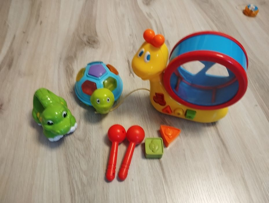Zabawki grzechotki-pozytywki