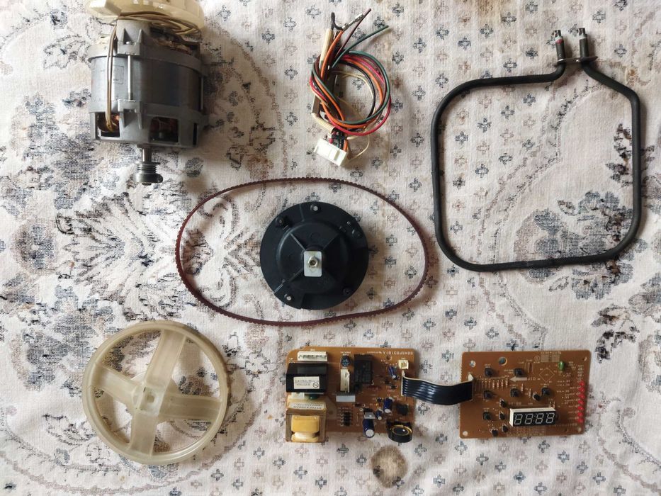 Хлебопечка LG HB-1050CJ и НВ-206СЕ 660W(запчасти).