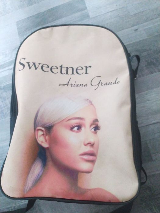 Plecak i  saszetka Ariana Grande