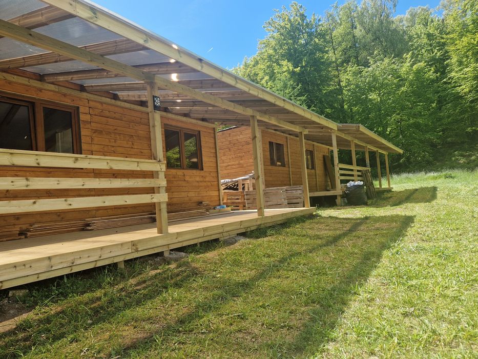 Taras drewniany , zadaszenie , garaz , poliweglan , pergola