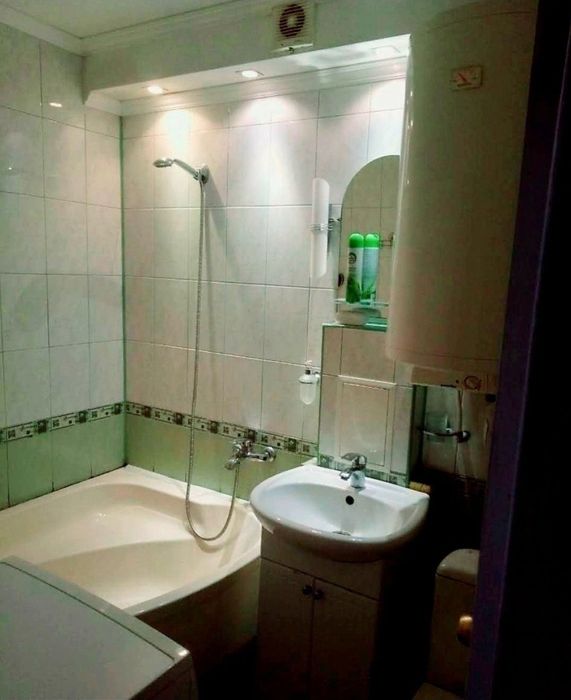 Сдаю 2к/к +гараж в Центр.р-не