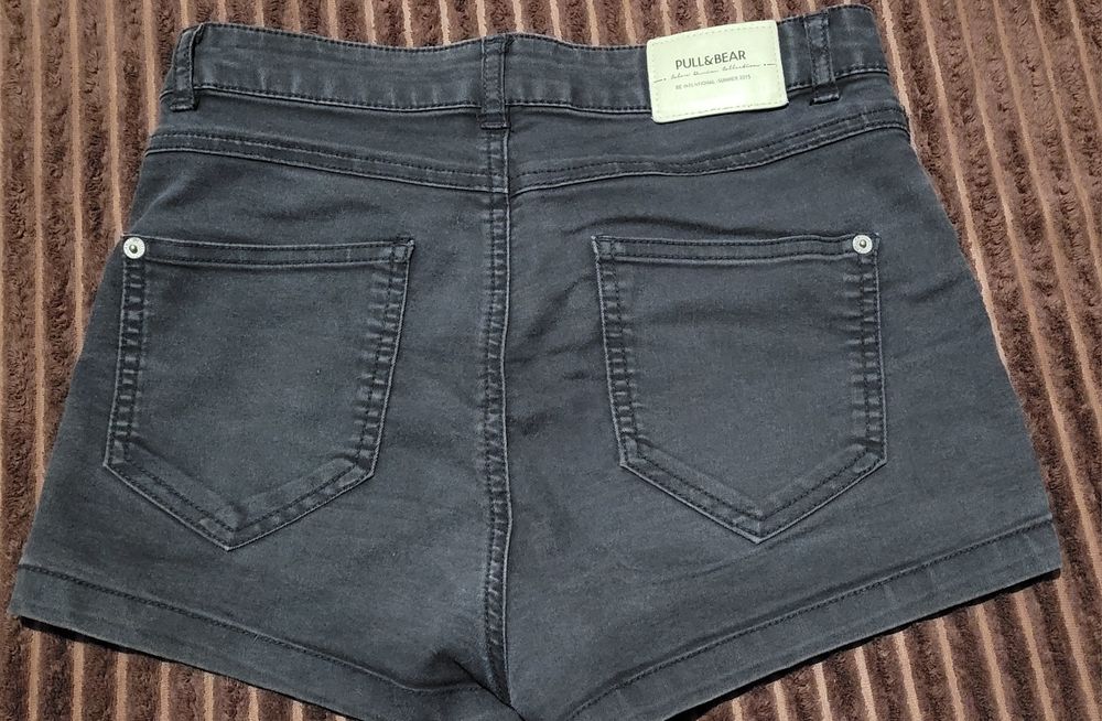 Шорты Pull & bear