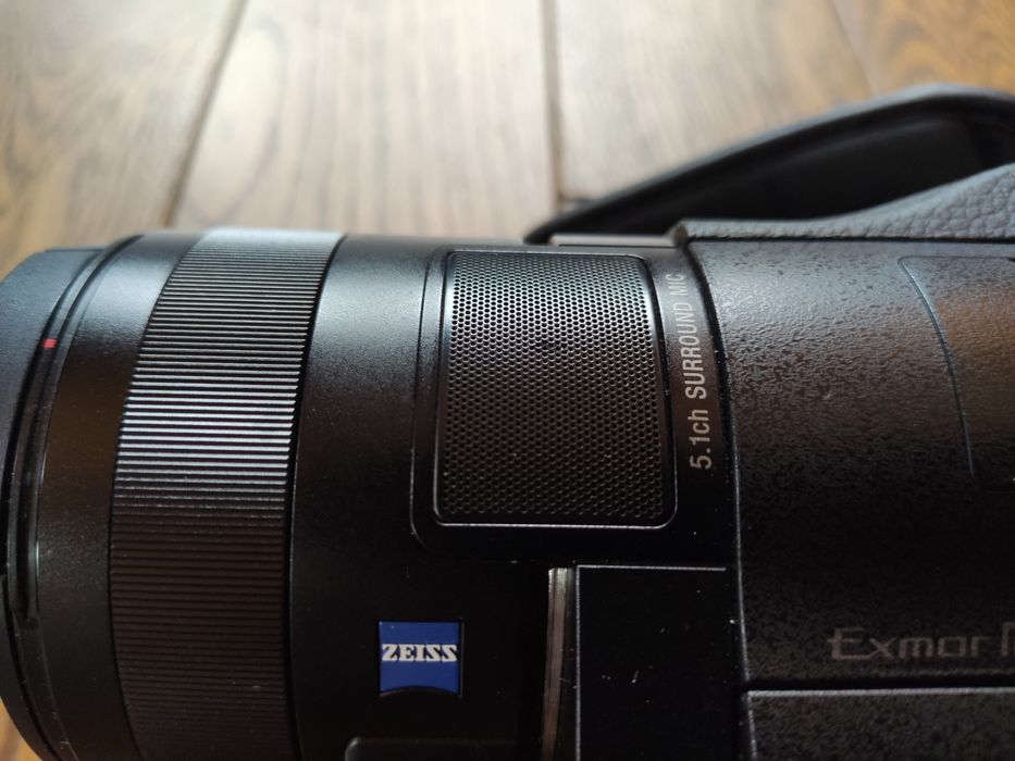 Kamera 4K Sony FDR-AX100E