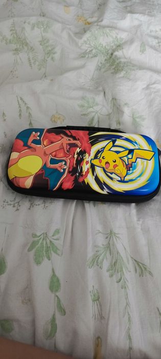 Nintendo switch z grami i padem