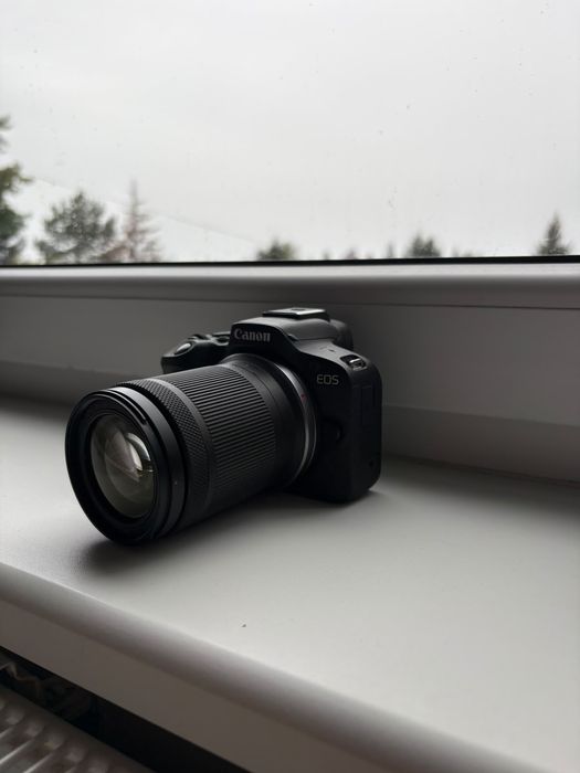 Canon EOS R50+  RF-S 18-150mm