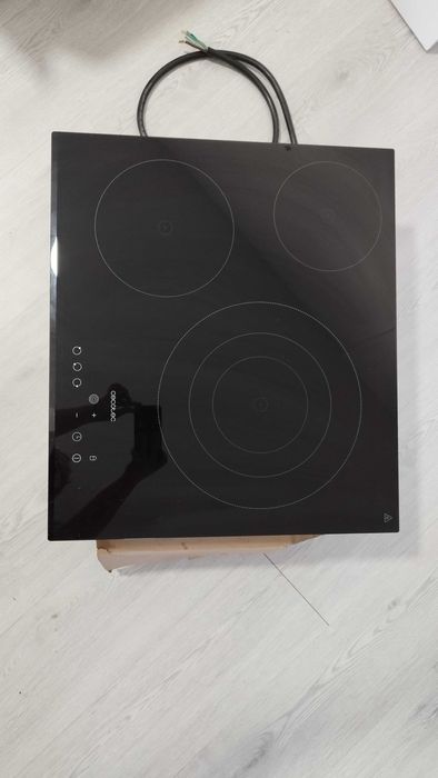 Placa de Vidrocerâmica Cecotec nunca usada