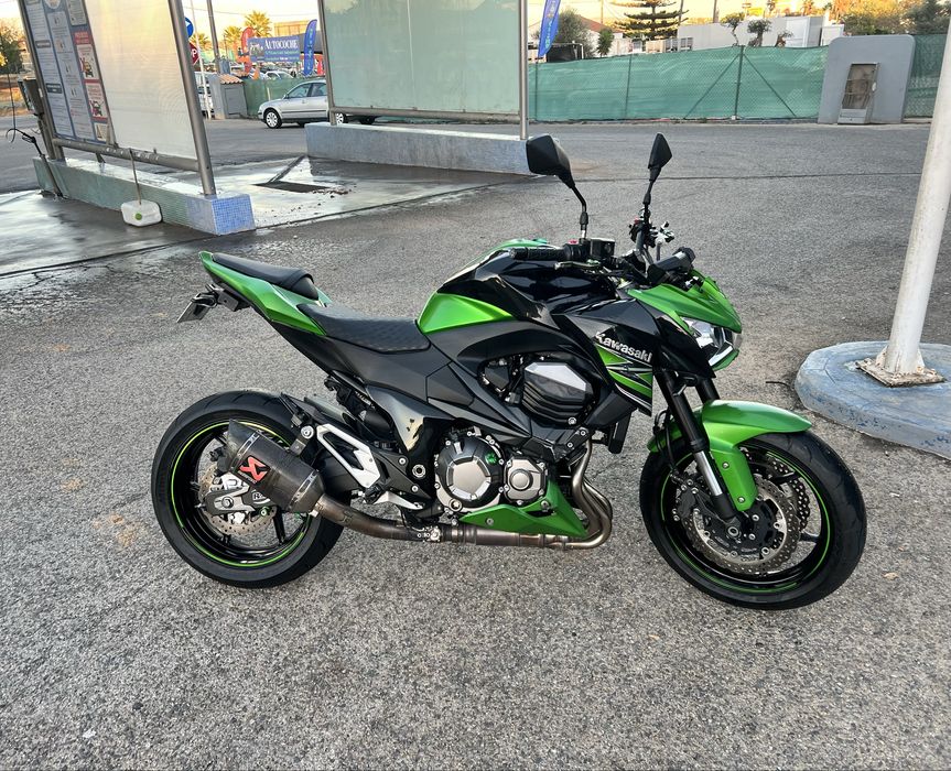 Vendo z800 de 2016 moto muito boa . Conducao otima e muita força.