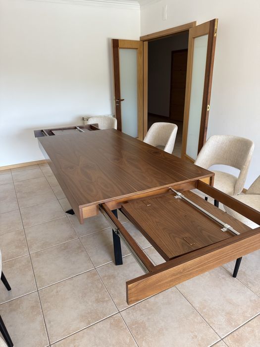 Mesa de Madeira Extensivel Sala