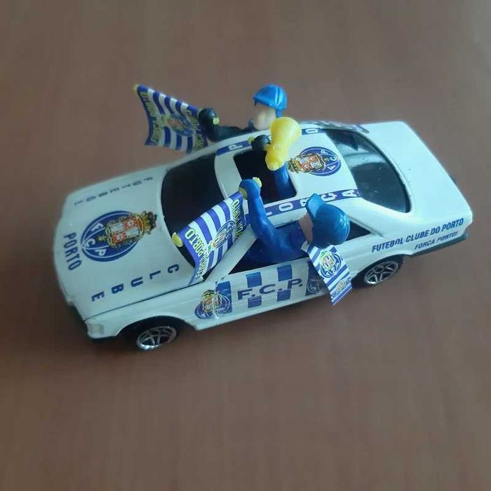 Guisval - Mercedes 500 SEC 1/43 - FC Porto Campeão Antigo