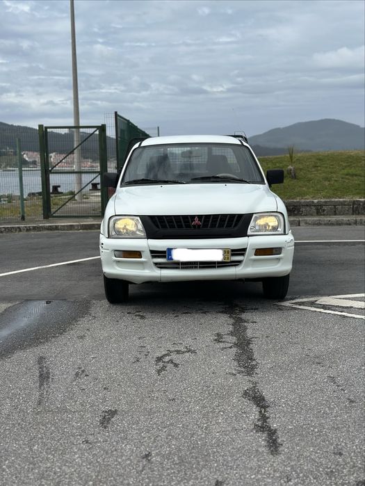 MITSUBISHI L200 4X2  5 lugares