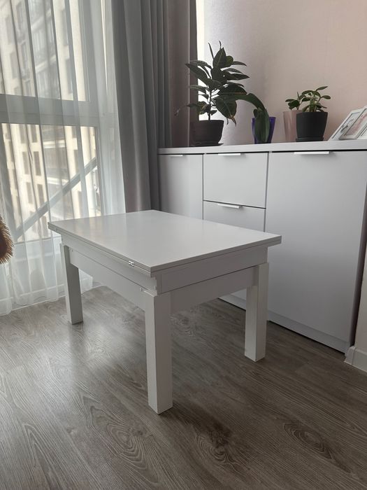 Журнальний стіл трансформер