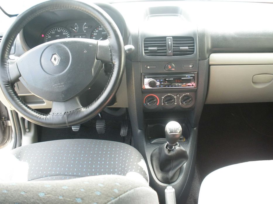 Renault Clio 1.2 Impecável ..  Muito estimado .. Comprove