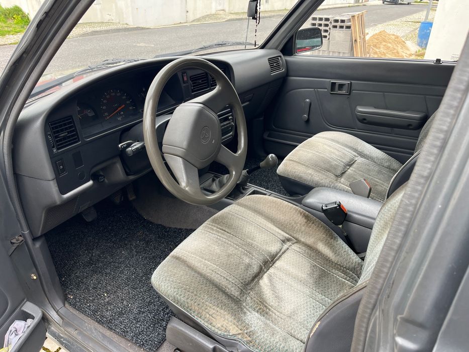 Toyota Hilux 2.4 Diesel Dir. Assistida